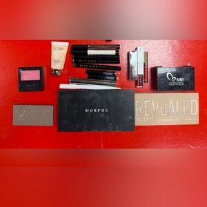 NWOT AND USED COSMETIC BUNDLE